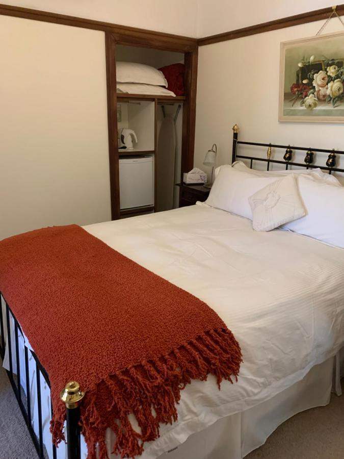 Rosebridge House Bed & Breakfast Adult Retreat Gooseberry Hill Bagian luar foto