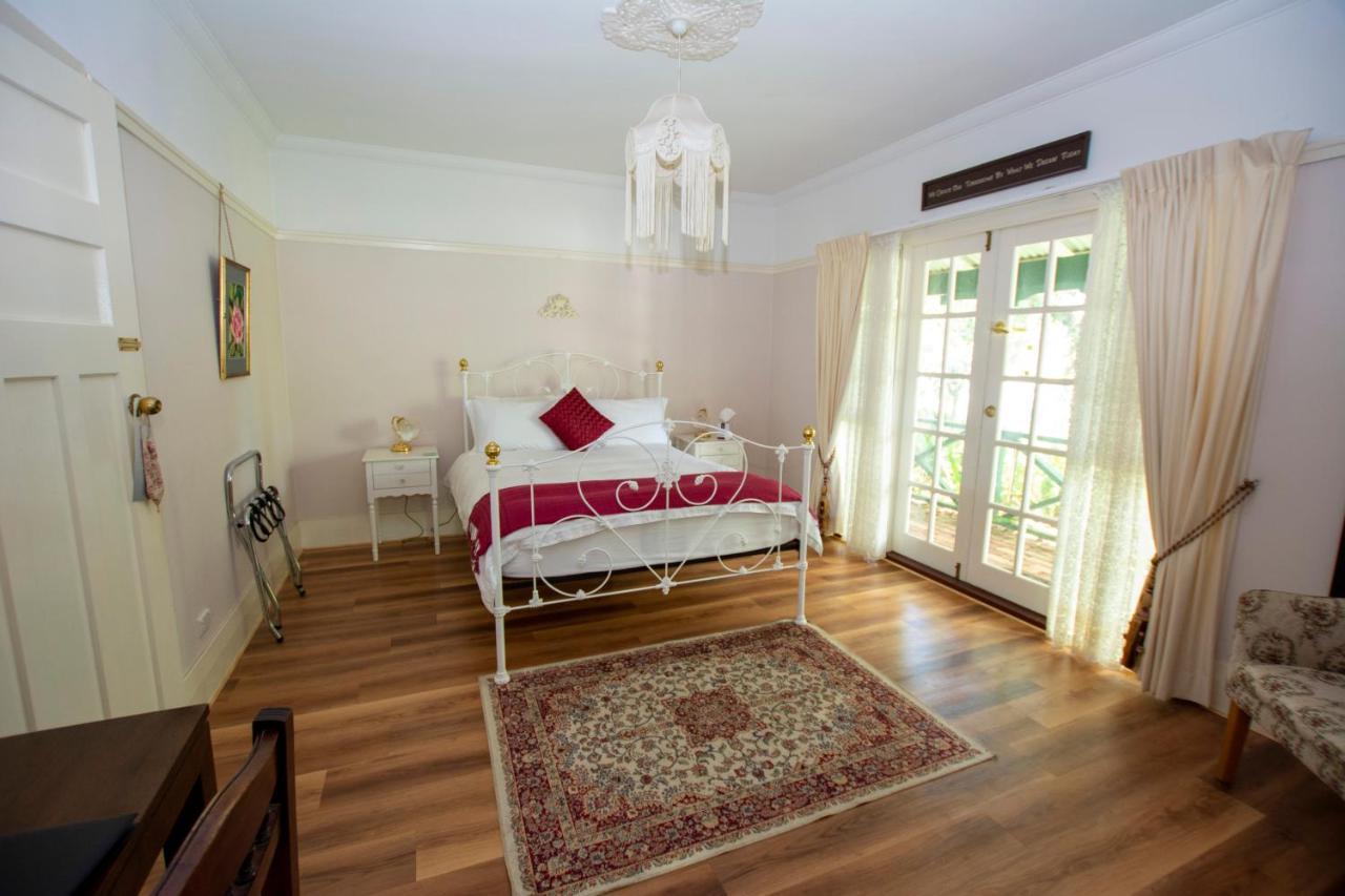 Rosebridge House Bed & Breakfast Adult Retreat Gooseberry Hill Bagian luar foto