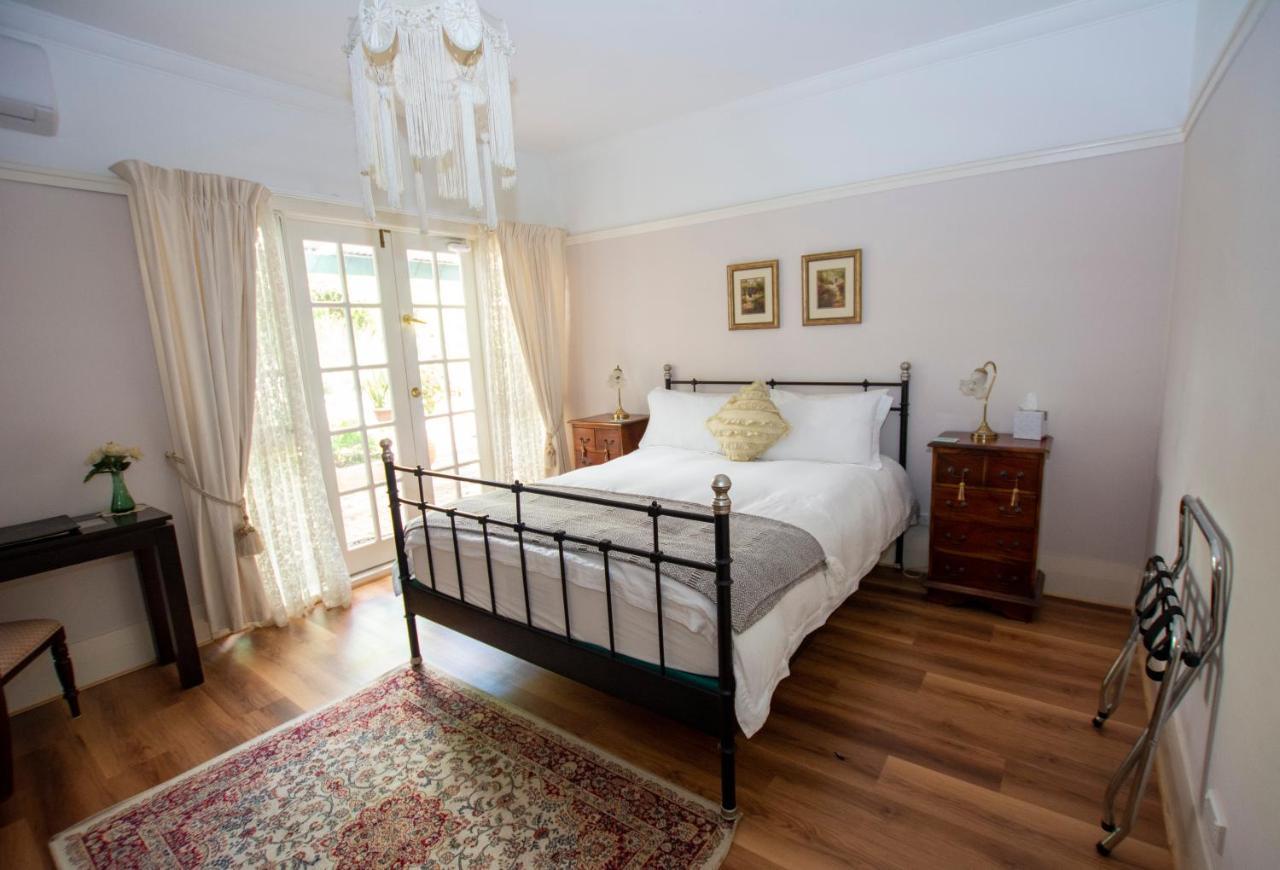 Rosebridge House Bed & Breakfast Adult Retreat Gooseberry Hill Bagian luar foto