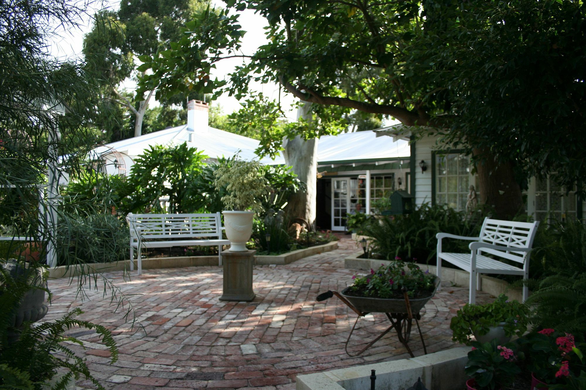 Rosebridge House Bed & Breakfast Adult Retreat Gooseberry Hill Bagian luar foto